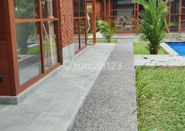 Ubud Style Asri Villa Near Padang Padang Beach 2