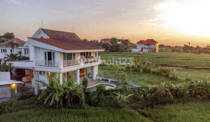 LANGKA VILLA PREMIUM VIEW SAWAH DI BERAWA DEKAT ATLAS BEACH CLUB 1