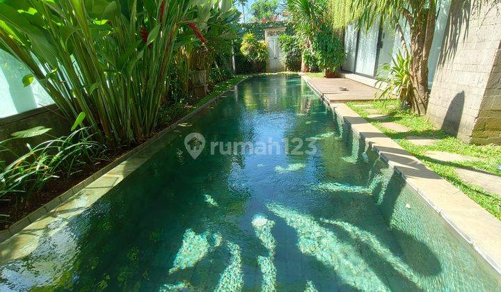 VILLA KAWASAN ELIT VIEW SAWAH ABADI DEKAT PANTAI SANUR 1