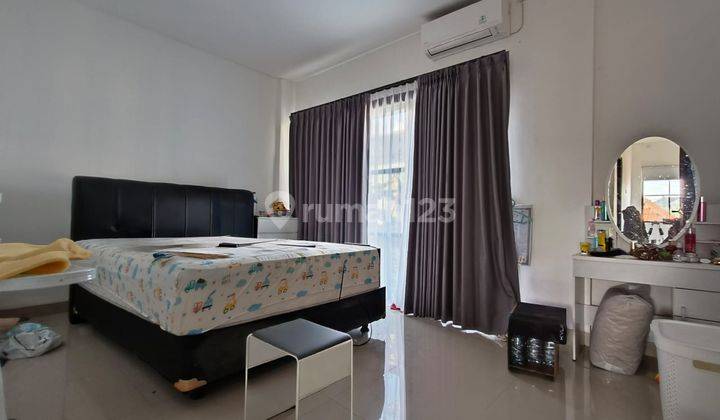 Rumah 3 Lantai Konsep One Gate System Dekat Kampus Undiknas Rumah 3 Lantai Konsep One Gate System Dekat Kampus Undiknas