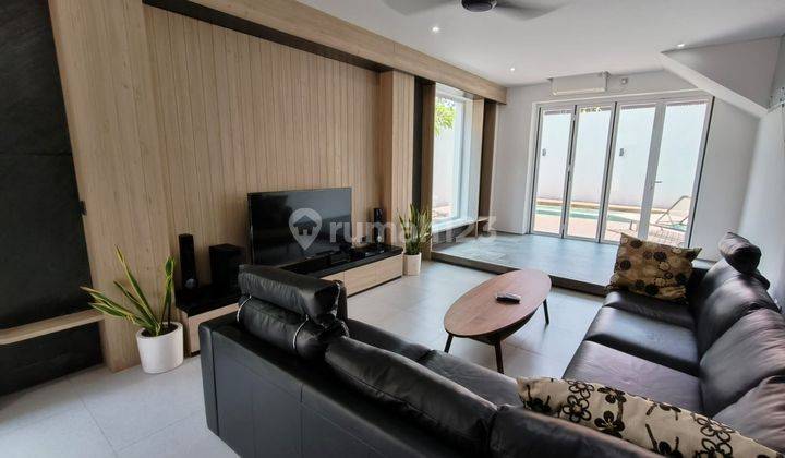 Villa Mewah Furnished Dekat Pantai Berawa Dan Finns Beach Club 1