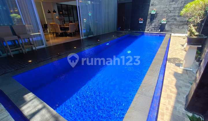 Villa Mewah Dekat Dengan Pantai Saba Dan Pantai Purnama 