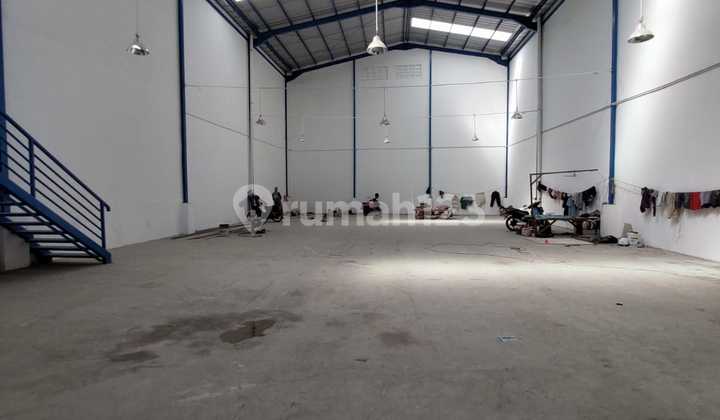 Gudang Kapuk Raya 2 Lantai Kantor 4 Lantai dengan Lift Kondisi Bagus Akses Container Jalan Raya