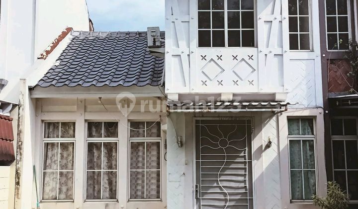 Lippo Karawaci North Single-Story House Near Toll Access 1