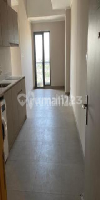 Apartemen Menara Jakarta 3 Kamar Semi Furnish High Floor Kemayoran Jakarta Pusat