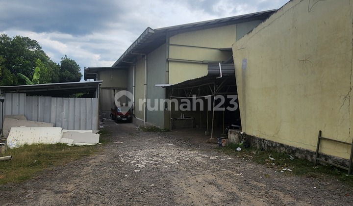 For Sale Warehouse and Land in Rancaiyuh Tangerang Facing Main Road For Sale Warehouse and Land in Rancaiyuh Tangerang Facing Main Road