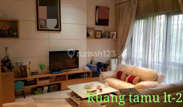 Rumah Town House Sringhill Kemayoran Mewah Furnish Siap Huni Jakarta Utara 1