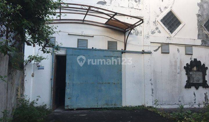 Dijual Gudang di Area Pergudangan Muding Kerobokan Bali Akses Jalan Lebar Imb Ada 8