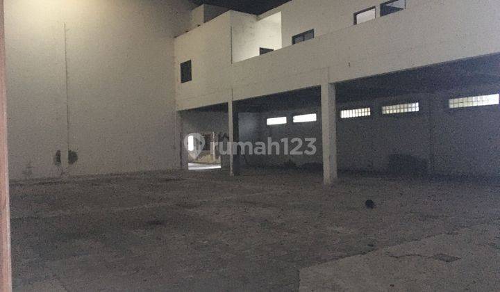 Dijual Gudang di Area Pergudangan Muding Kerobokan Bali Akses Jalan Lebar Imb Ada 9