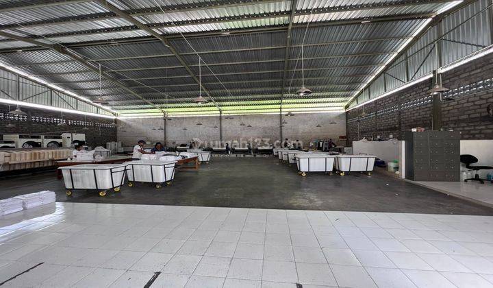 10 ARE USED LAUNDRY WAREHOUSE FOR RENT IN PEMOGAN DENPASAR CHEAP PRICE 1