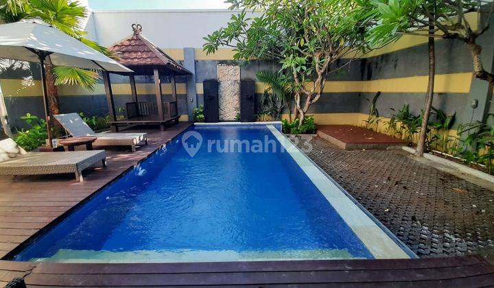 Disewakan Rumah Luas Furnished Di Cluster Elit Sunset Road Kuta Dekat Ke Airport 1