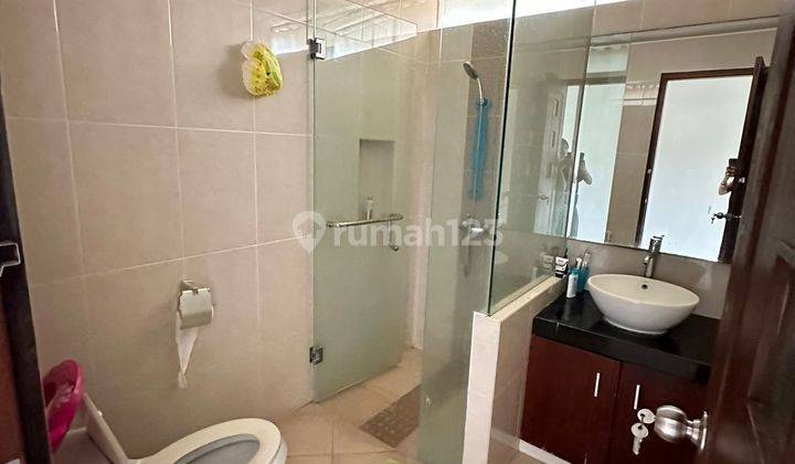 kamar mandi rumah 2,8 are di perumahan