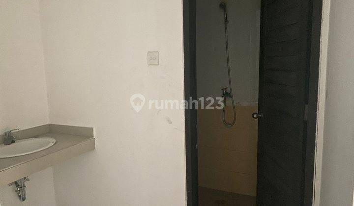 Ruko Siap Huni 3 Lantai di Jalan Utama Diponegoro SHM Area Strategis Cocok Untuk Kantor Dll  1