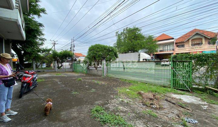 Ruko Gandeng 3 di Jalan Utama Cargo 2 Lantai Masih Ada Tanah Kosong Cocok Untuk Gudang Lokasi Di Area Komersial Premium 1