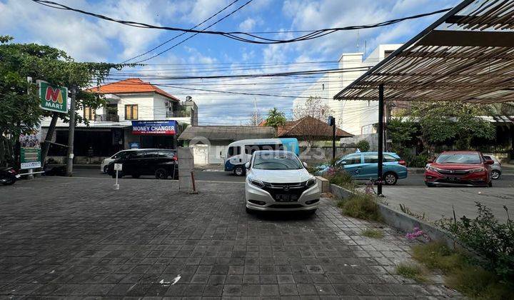 Cheap 3-Storey Shophouse in Sanur Beachside Rare Rarely Found Commercial Area Crowded with Tourists 2