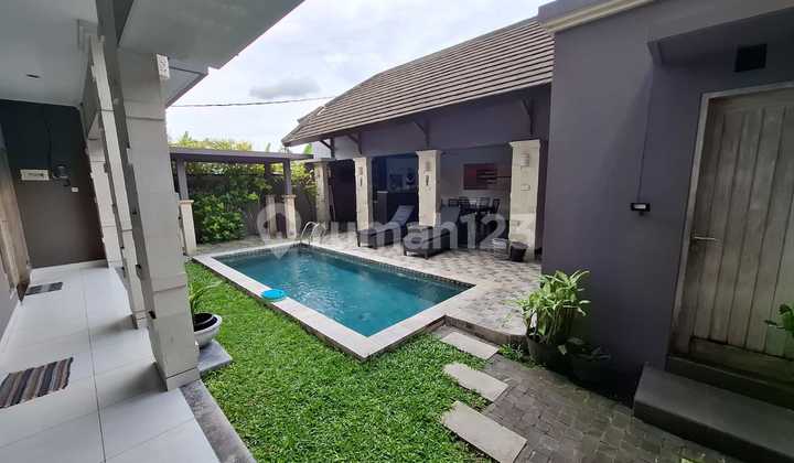 Villa Cantik Furnished 4 Kamar Tidur di Puri Priskila Kerobokan Dekat Seminyak bisa Bulanan dan Tahunan