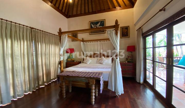 Luxurious Classic Balinese Colonial Villa in Prime Seminyak Center Area, Undervalued Price, Rarely Available