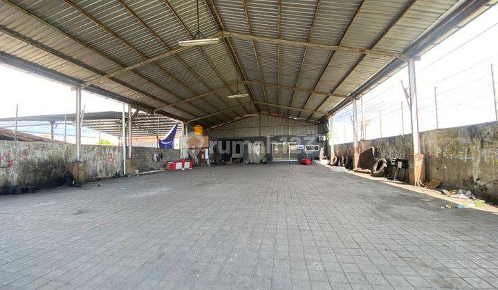 570 Are Warehouse in Padonan Canggu Comfortable Commercial Area Semi Finishing 2