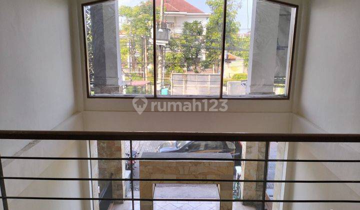foto lainnya ruko 3 lantai luas di