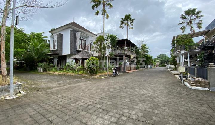 Rumah 2 Lantai Perlu Renovasi di Perumahan The Royal Griya Loka Tabanan Cluster Premiun di Tabansn Posisi Hook 2