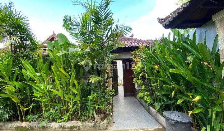 Villa Tropical Cantik Semi Furnished Siap Huni Cluster Puri Bendesa Jimbaran 1