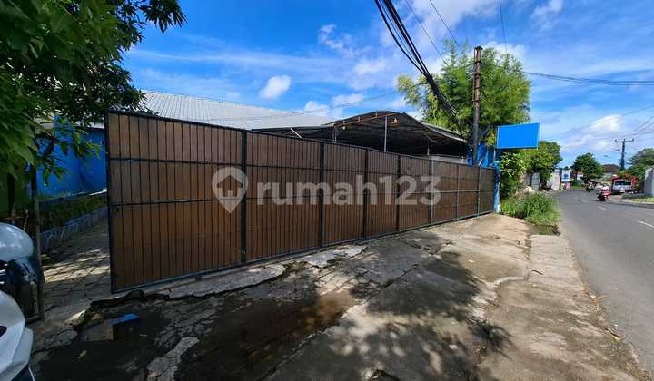 Warehouse at Gunung Salak, Kerobokan, Denpasar – 10 Are (1,000 sqm), Ready to Occupy, Strategic Road Access, Suitable for Various Businesses