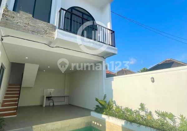 Brand New Villa At Ungasan, Good Access, Surrounded By Villas And Hotels, Close To Garuda Wisnu Kencana Cultural Park, Sidewalk Jimbaran And Balangan Beach Brand New Villa At Ungasan, Good Access, Surrounded By Villas And Hotels, Close To Garuda Wisnu Kencana Cultural Park, Sidewalk Jimbaran And Balangan Beach