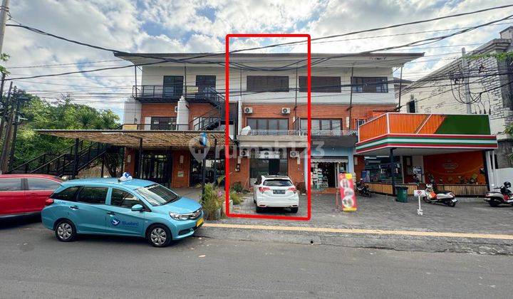 Cheap 3-Storey Shophouse in Sanur Beachside Rare Rarely Found Commercial Area Crowded with Tourists 1