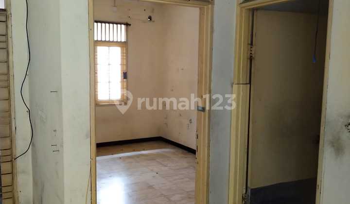 DISEWA RUMAH di Taman Peninsula, Pekayon Jaya, Bekasi Selatan 9