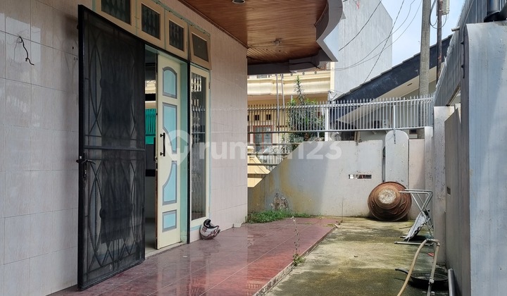 DISEWAKAN RUMAH MEWAH DI PERUMAHAN TAMAN KARTINI BEKASI DISEWAKAN RUMAH MEWAH DI PERUMAHAN TAMAN KARTINI BEKASI