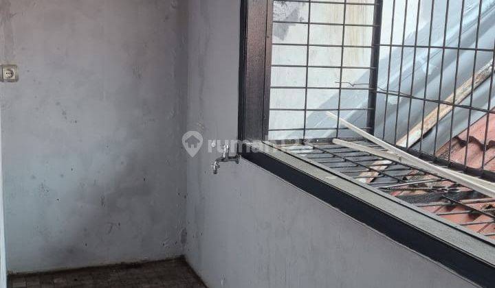 Disewakan Rumah 2 Lantai di Kemang Pratama 2
Bekasi 18