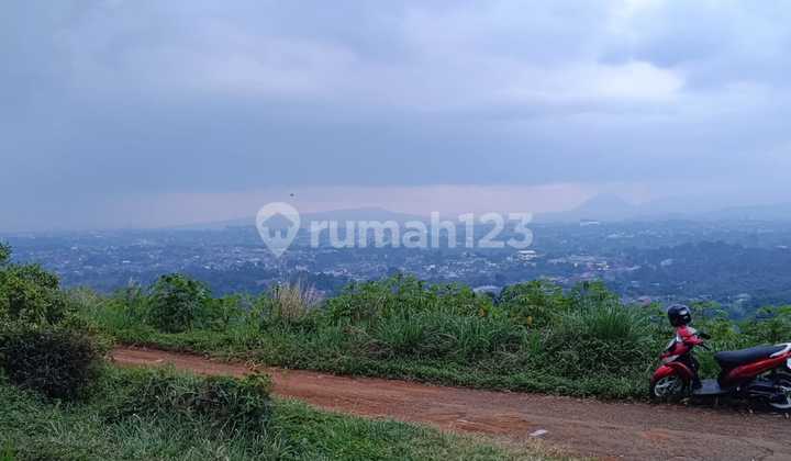 Land for sale in Bogor.