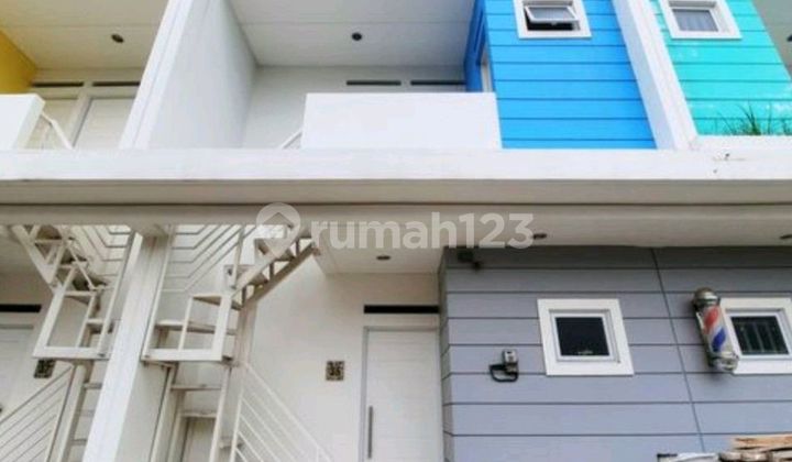 For Rent: Nice House Suitable for Business, Strategic Location in Jababeka 2