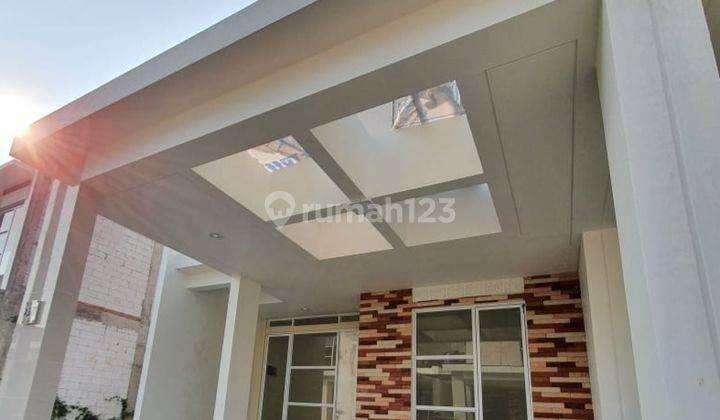 Rumah mewah dua lantai dekat sekolah al azhar dan santo leo 6
