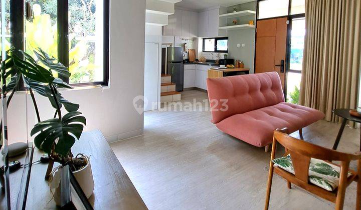 Rumah 2 lantai 3 kamar di Jababeka cukup utj 5 juta free biaya2 2