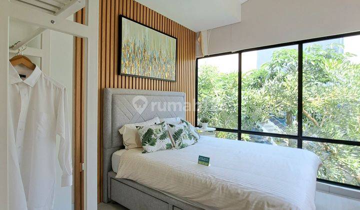 Rumah 2 lantai 3 kamar di Jababeka cukup utj 5 juta free biaya2 4