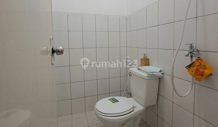 Rumah 2 lantai 3 kamar di Jababeka cukup utj 5 juta free biaya2 9