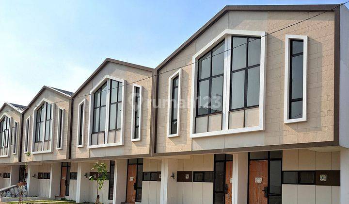 Rumah Keren 2 Lantai Siap Huni Di Cluster Wimbledon Jababeka  2