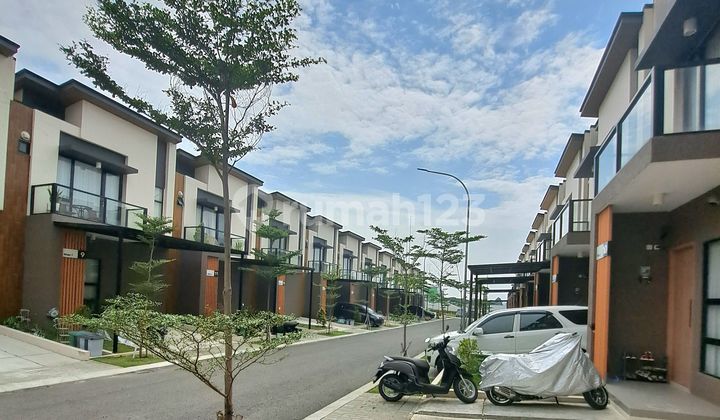 Rumah Keren Depan Aeon Mall Savasa Delta Mas