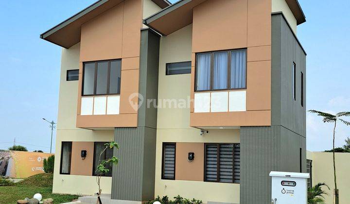 Rumah bagus Cluster Ibuki 2 lantai 3 kamar tidur di Jababeka 1