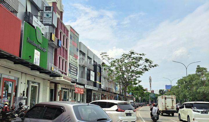 Ruko lokasi ramai di tengah hunian jalan boulevard CBD Jababeka  2