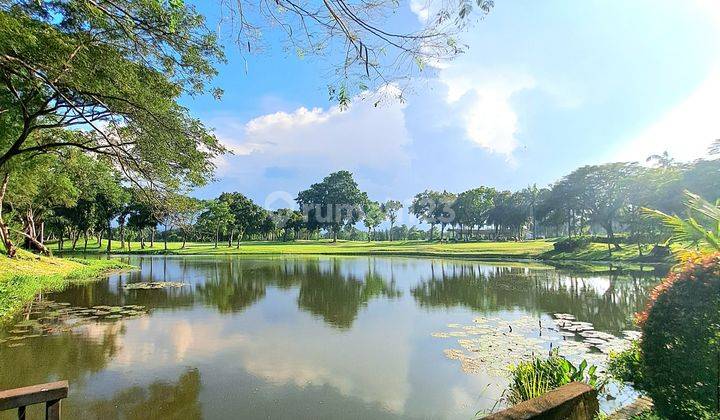 Rumah mewah view golf di Jababeka Timur Jakarta 1