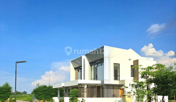 Rumah mewah view golf di Jababeka Timur Jakarta 2