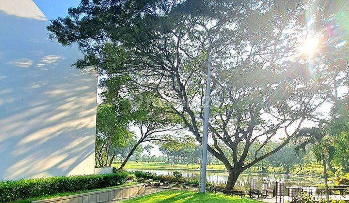 Rumah keren dilingkungan hijau dan nyaman view golf Jababeka 2