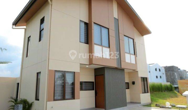 Rumah Modern di lingkungan bagus Cluster Ibuki Jababeka Residence 2