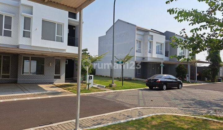 Rumah Pojok Full Furnish Disewakan Pertahun Di Savasa Delta Mas 2