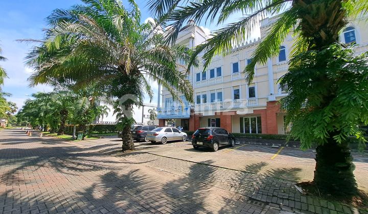 Disewakan Murah Ruko Bagus 3 Lantai di Kawasan Movieland Jababeka