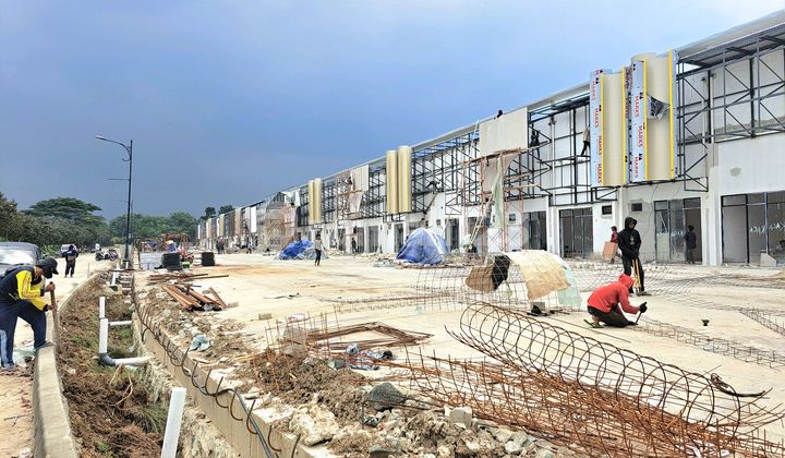 For Sale: Multi-Purpose Warehouse or Shop House in Strategic Jababeka Location