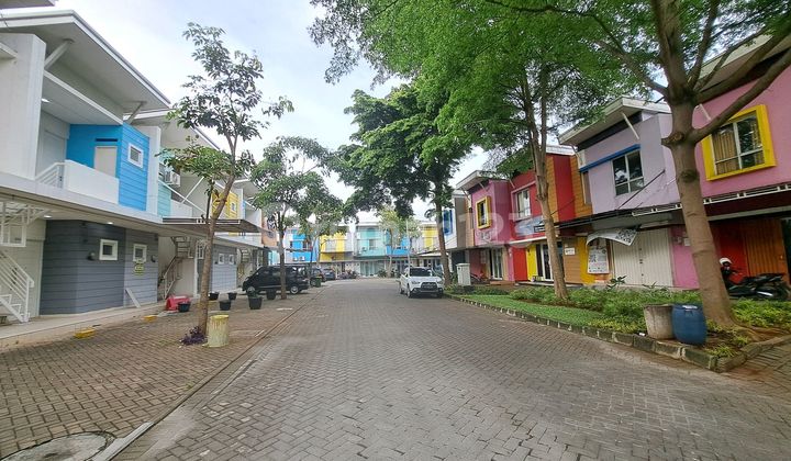 Rumah bisa untuk Kantor dan Usaha Disewakan Murah di Jababeka