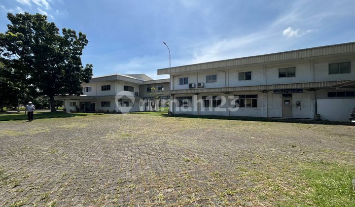 Gudang Bagus di Lokasi Strategis Kawasan Jababeka 1 Dijual Cepat